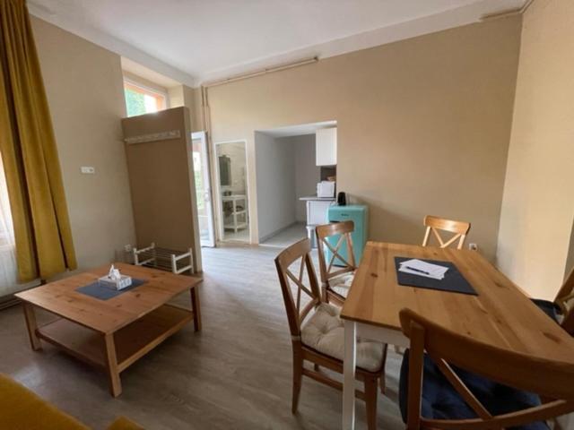 Apartman Galerie Decin Luaran gambar